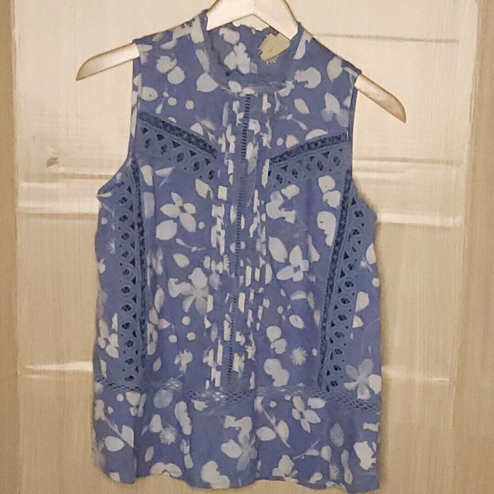Vanessa Virginia Blue White Floral Sleeveless Top 6